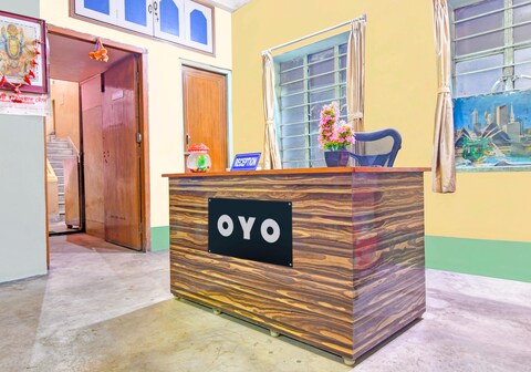 Hotel O Pratichi Guest House