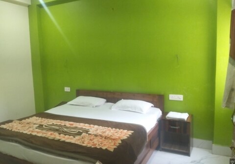 Hotel Radhe Krishna Radiant