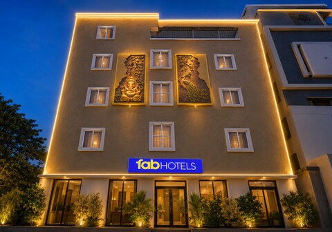 FabHotel Latitude