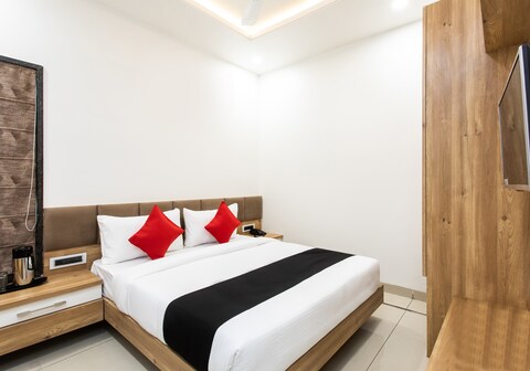 Collection O Jewel Palace