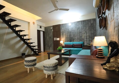 Banipark Service Apartment in Jaipur