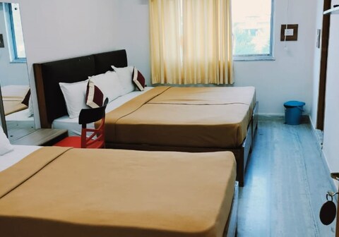 Hotel Rekha International