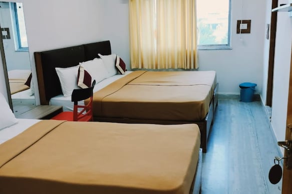 Hotel Rekha International