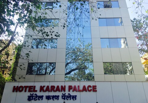 Hotel Karan Palace