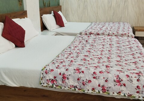 HOTEL GURU KALGIDHAR RESIDENCY