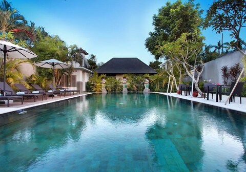 New Pondok Sara Villas