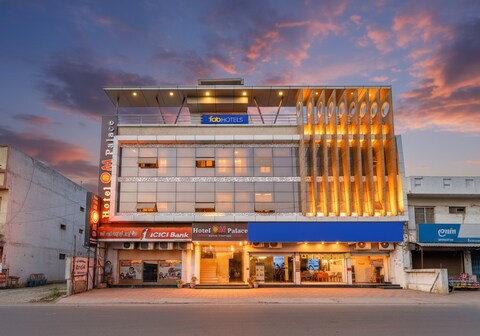 Fabhotel Prime OM Palace