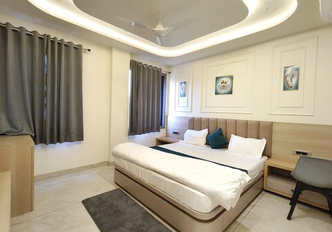 Hotel Shivoday & Restaurent