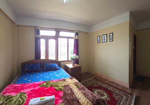 Holiday hills homestay