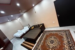 Preetis Nest, Varanasi Preetis Nest, Varanasi