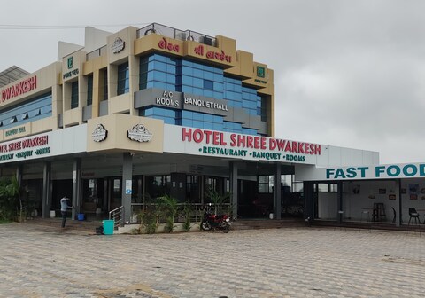 Hotel Shree Dwarkesh