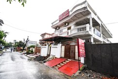 OYO 10803 Home 2BHK Poolside Siolim, Dehradun OYO 10803 Home 2BHK Poolside Siolim, Dehradun
