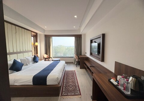 Hotel Amyra