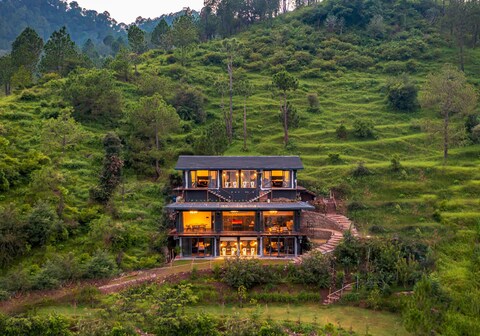 StayVista at Leopard's Creek w/ Pool