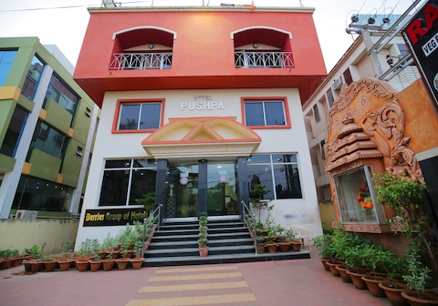 Hotel Pushpa (Berries Group of Hotels)