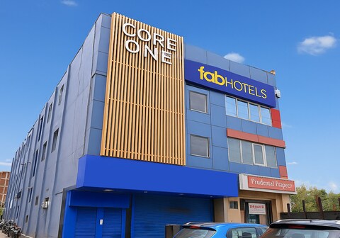 FabHotel Royale 58