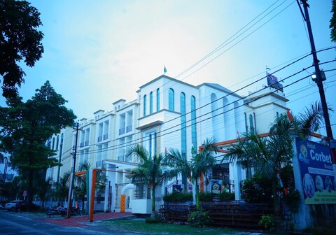 Corbett View Banquets and Resorts