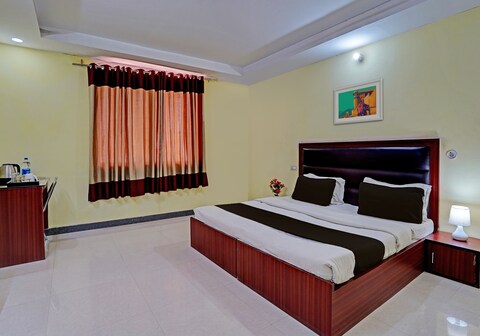 Hotel O Ananya Royals