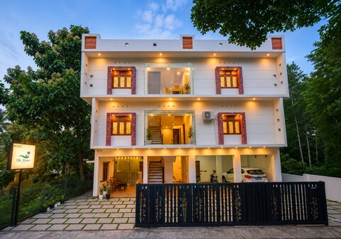 De Waves Varkala by VOYE HOMES