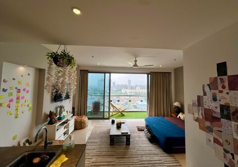 Two Passangers on Highrise Haven 16th Floor