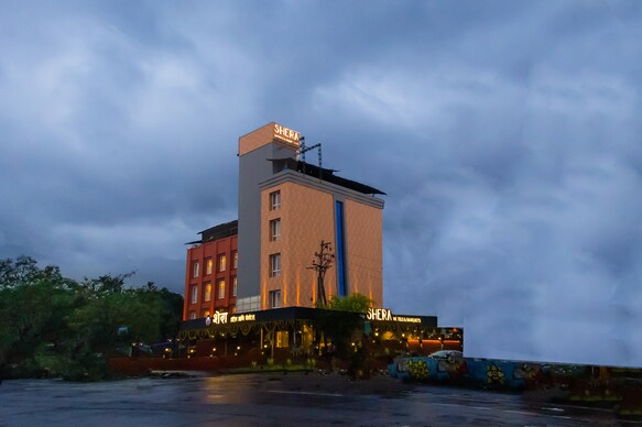 Shera Hotels and Banquets
