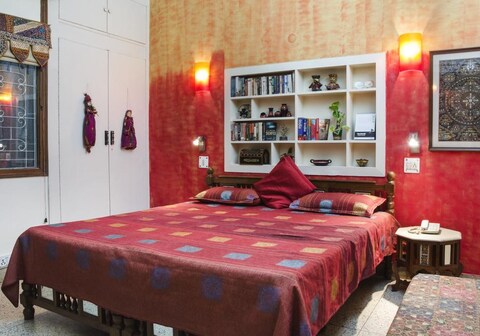 Delhi Bed and Breakfast