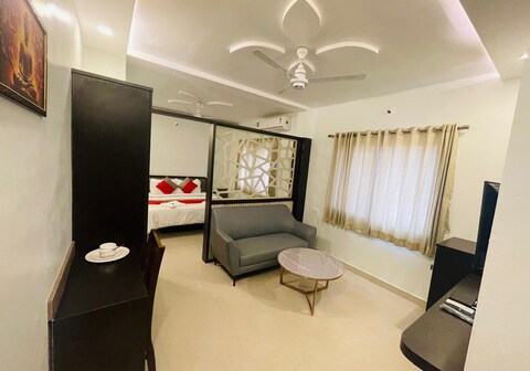 RAMDEV HOTEL LODGING