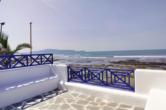 SEA BREEZE BEACH RESORT