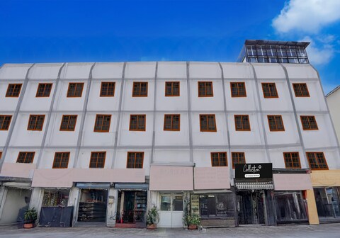 Collection O Warje Pune Formerly Choice Guest house