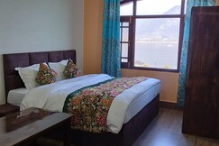 Paradise Resorts, Srinagar Paradise Resorts, Srinagar