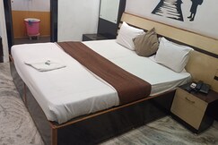 Hotel Ronak Plaza, Bhopal Hotel Ronak Plaza, Bhopal