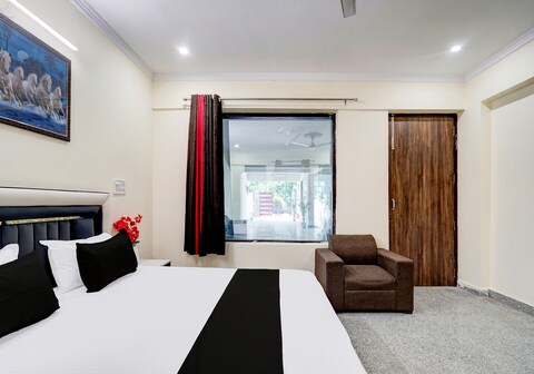 Hotel O Comfort Stay Inn