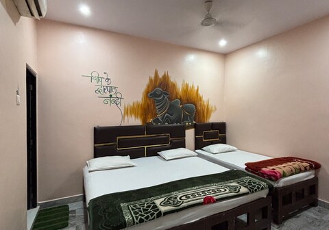 Luv Kush Dham PG