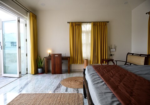 Terrace Suite in Champa Villa, Gandhinagar