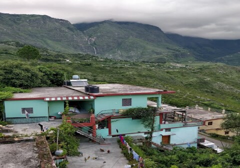 StayApart | Himalayan Stay with Kitchen