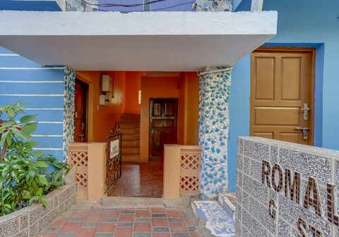 Romaldo Guest House