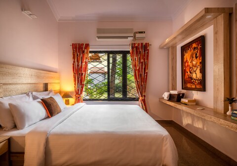 Villa Flamingo at luisa by the sea