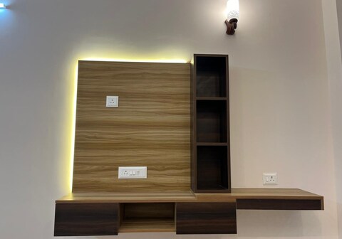 Royal Palace Studios