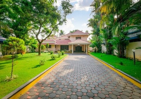 Playi Kovilakom | 4 BHK Homestay