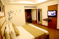 Hotel Paras, Chandigarh Hotel Paras, Chandigarh