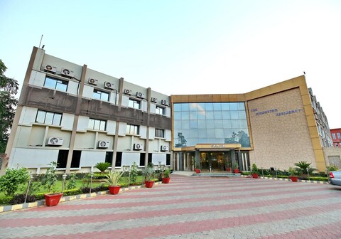 THE HINDUSTAN RESIDENCY