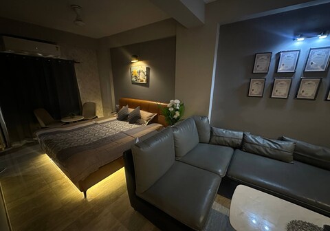 Ramya Home Stay Vrindavan