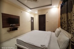 Hotel Way Inn Familiar, Hyderabad Hotel Way Inn Familiar, Hyderabad