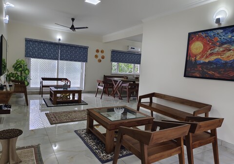 Onyx3 Best 3BHK Homestay Thrissur, 7Elysee Homes