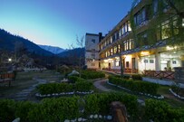 Geto Hotels, Manali Geto Hotels, Manali