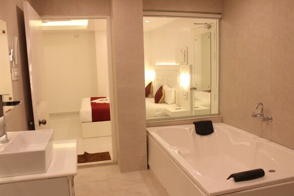 F Hotel
