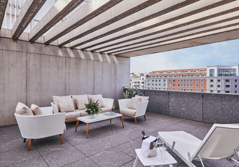 Hyatt Regency Madrid Residences