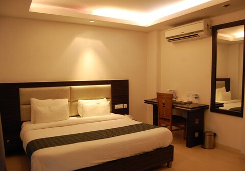 The Galleria Residency