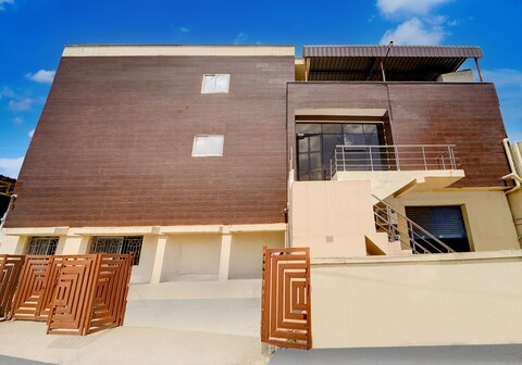 Super Collection O Avarampalayam Bus Stop Formerly Krish Castle