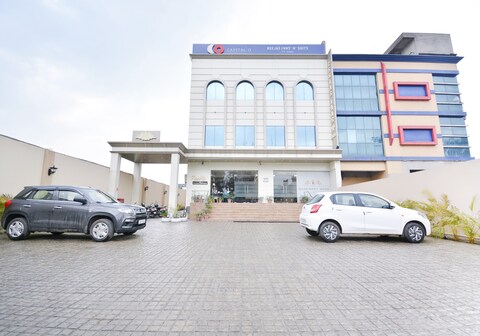 HOTEL O NEW AARKAY INN & SUITES